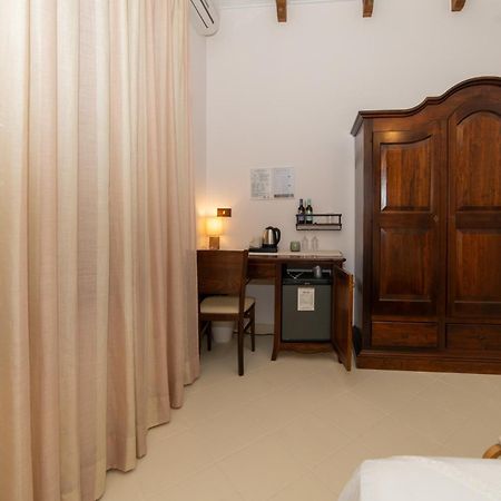 B&B Villa Mamma Grazia 산비토데이노르만니 외부 사진