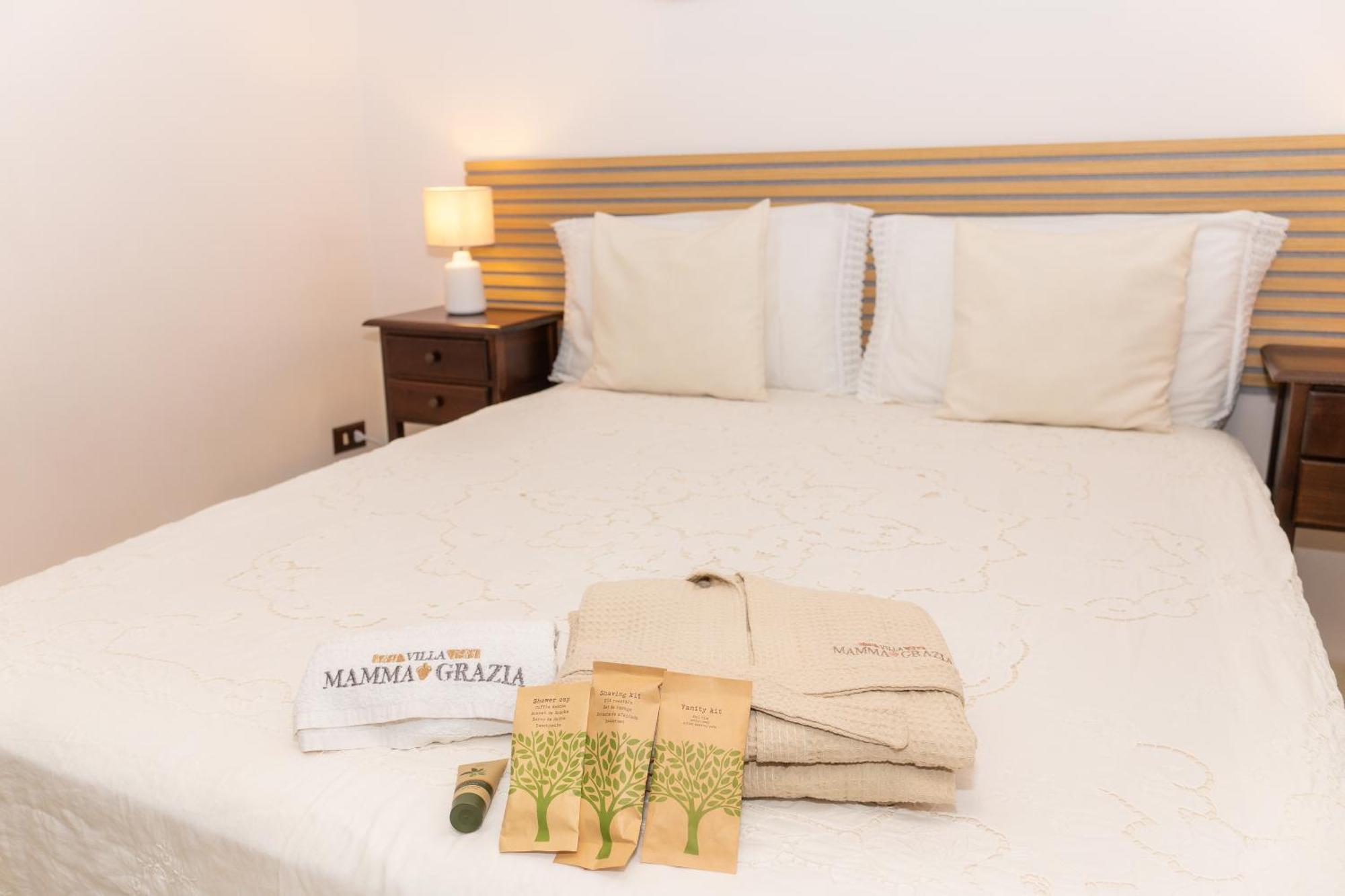 B&B Villa Mamma Grazia 산비토데이노르만니 외부 사진