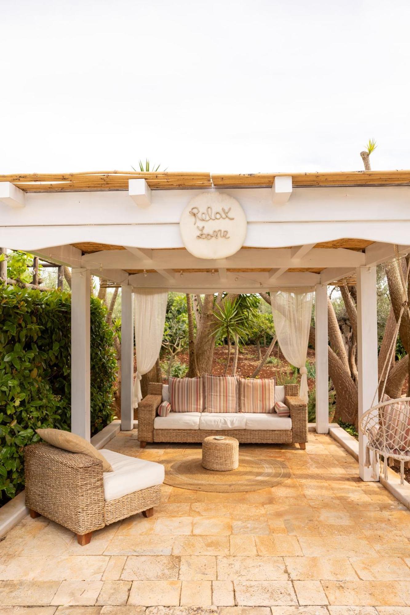 B&B Villa Mamma Grazia 산비토데이노르만니 외부 사진
